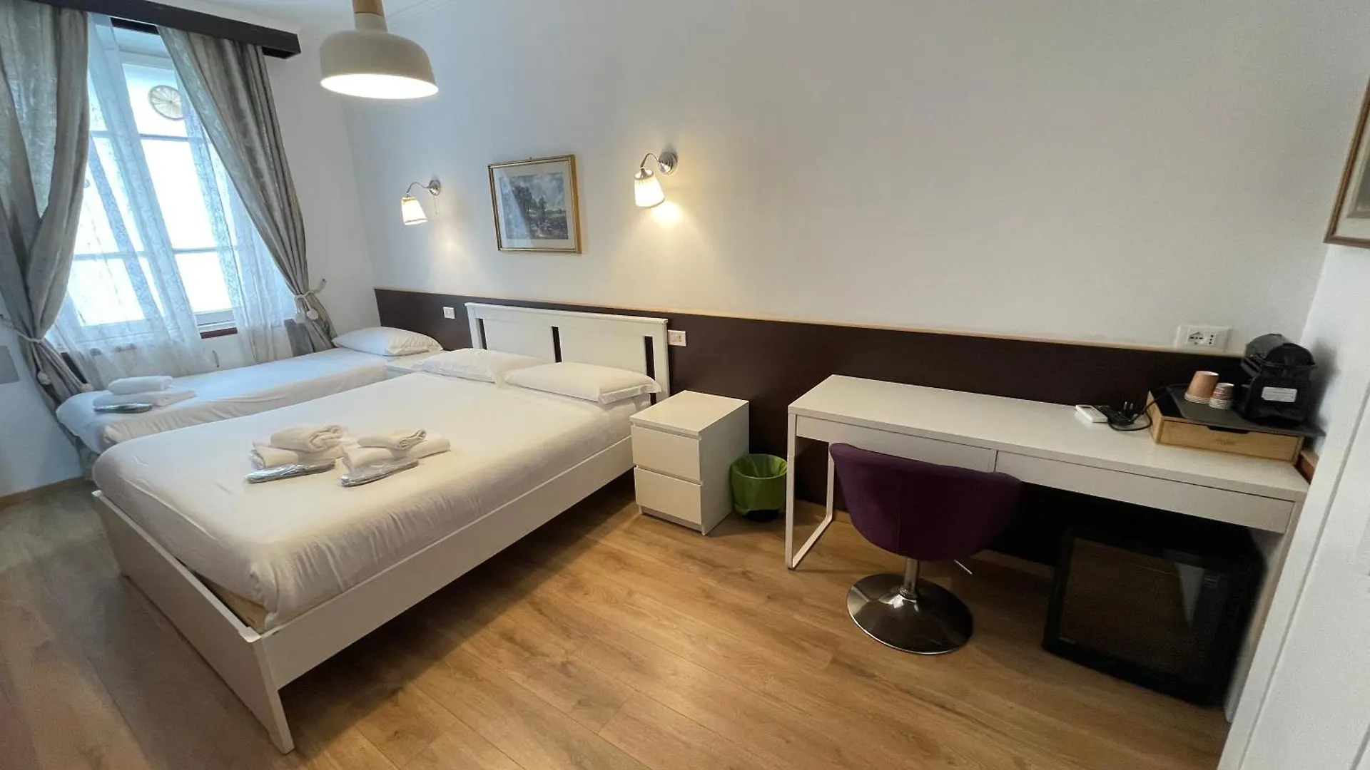 Gold House Hotel Rome 0*,  Italy