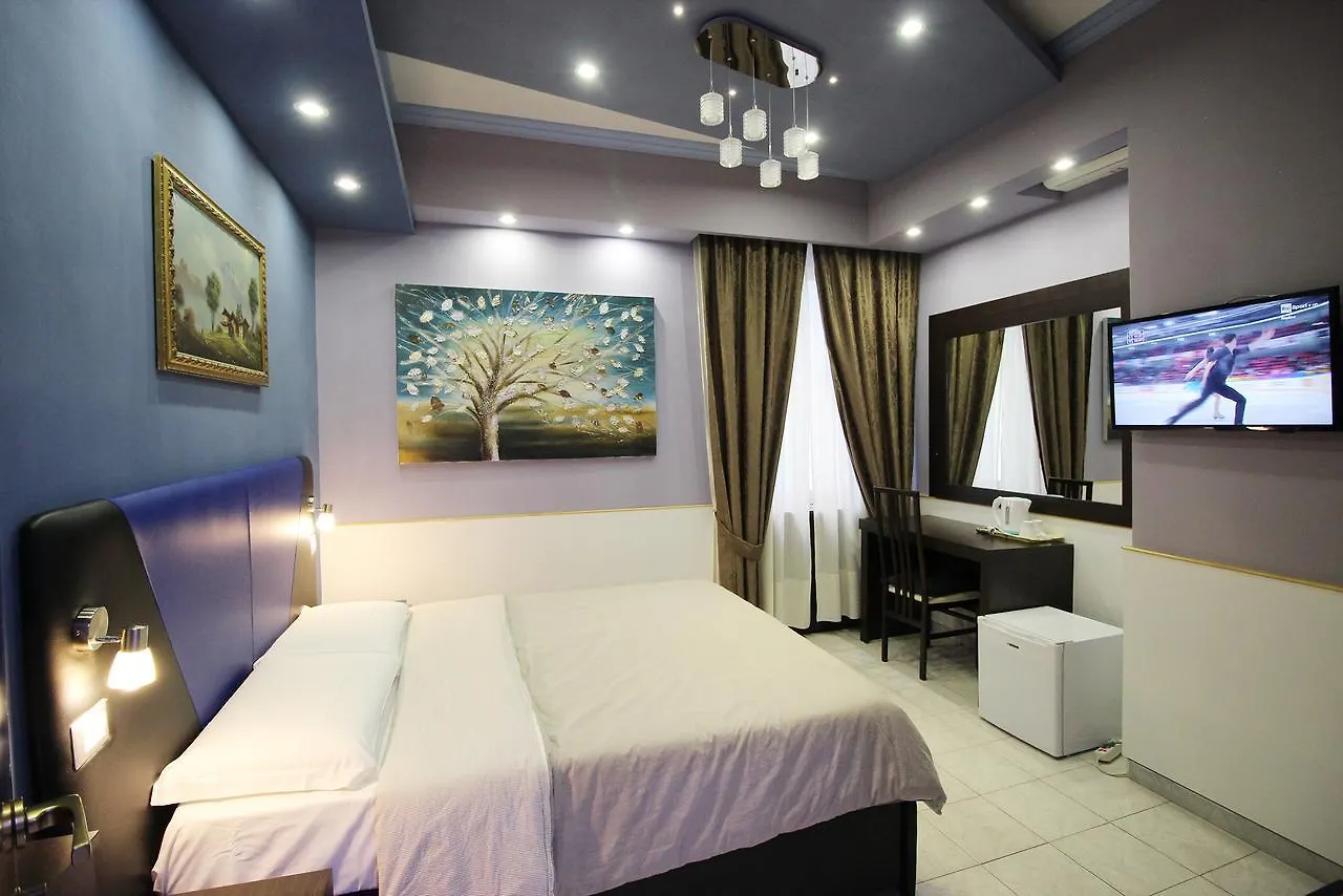Guest house Gold House Hotel Rome Italy